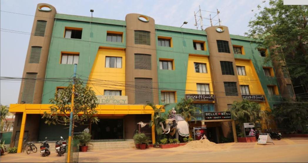 בובנשוואר Hotel Richi Regency מראה חיצוני תמונה